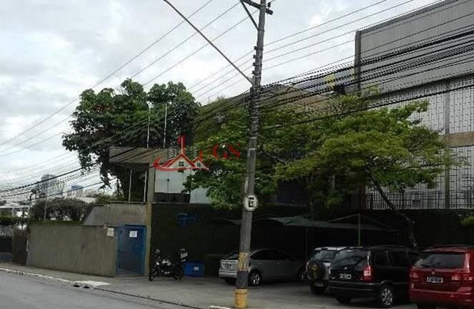 Galpão de 4600 m² por R$ 18.000.000 - Alphaville - Barueri