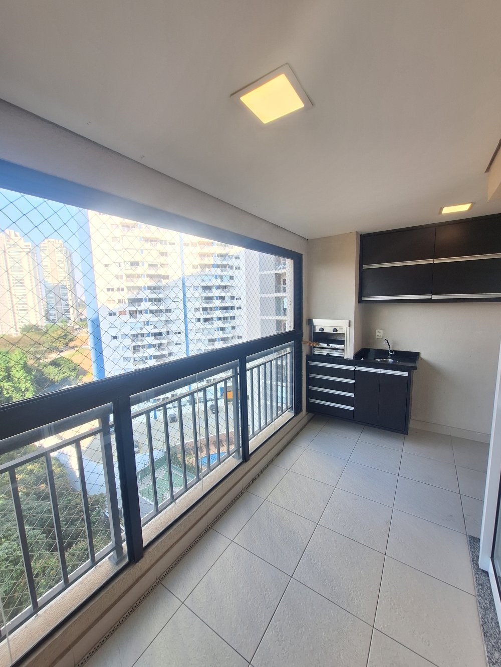 Apartamento - Aluguel - Alphaville Empresarial - Barueri - SP